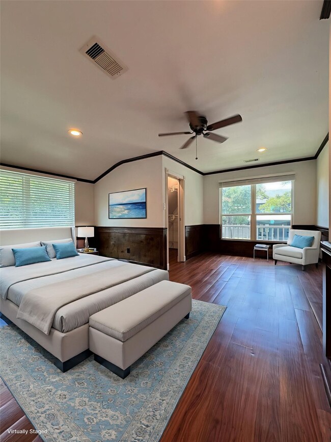 1101 E 7th St unit 4, Houston, TX 77009 - photo 2