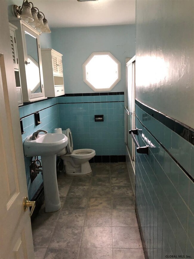 81 Briar Ave, Albany, NY 12203 - photo 2