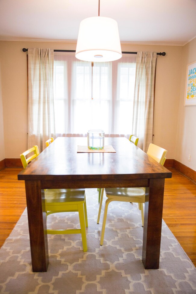 Formal Dining
