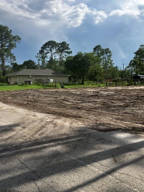 2309 Johns Ave, Alva, FL 33920 - photo 2