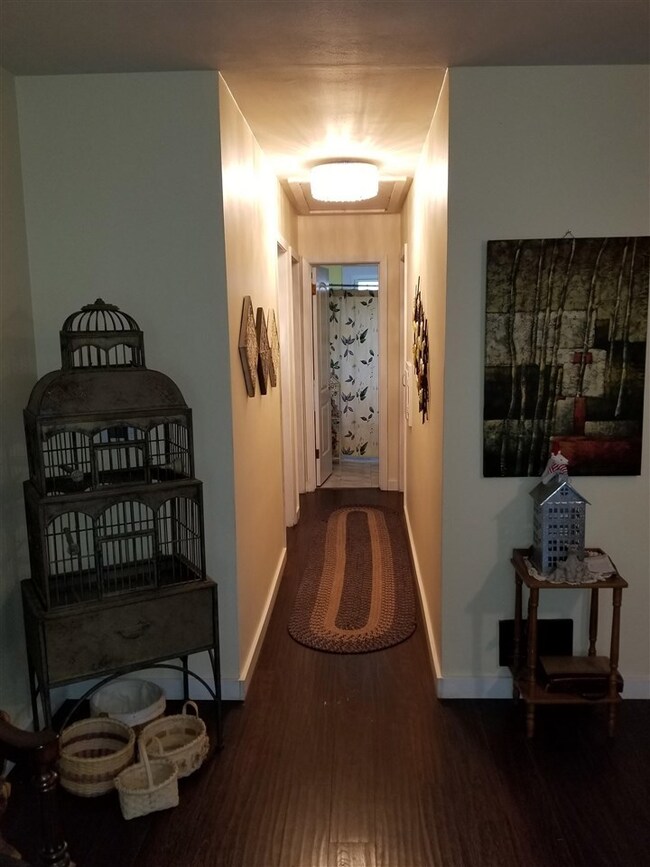 1235 Sheerer Ave, Waterloo, IA 50701 - photo 7