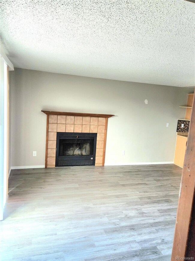 1523 S Ouray Cir unit A, Aurora, CO 80017 - photo 7