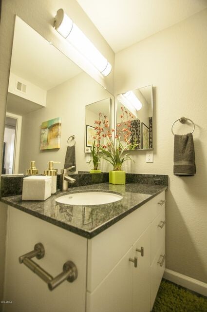 4127 E Indian School Rd unit 248, Phoenix, AZ 85018 - photo 6