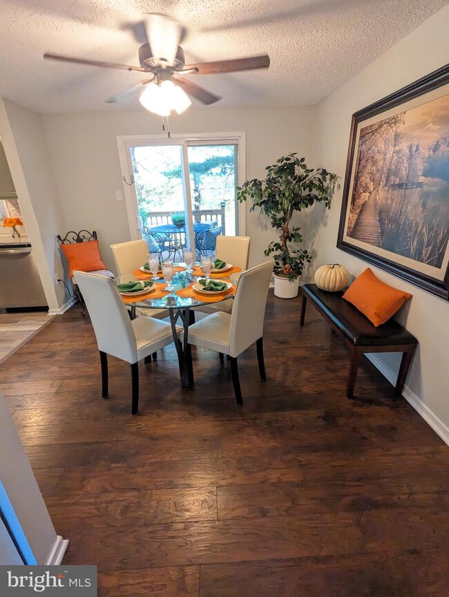 1520 Iris Ct, Hagerstown, MD 21740 - photo 6