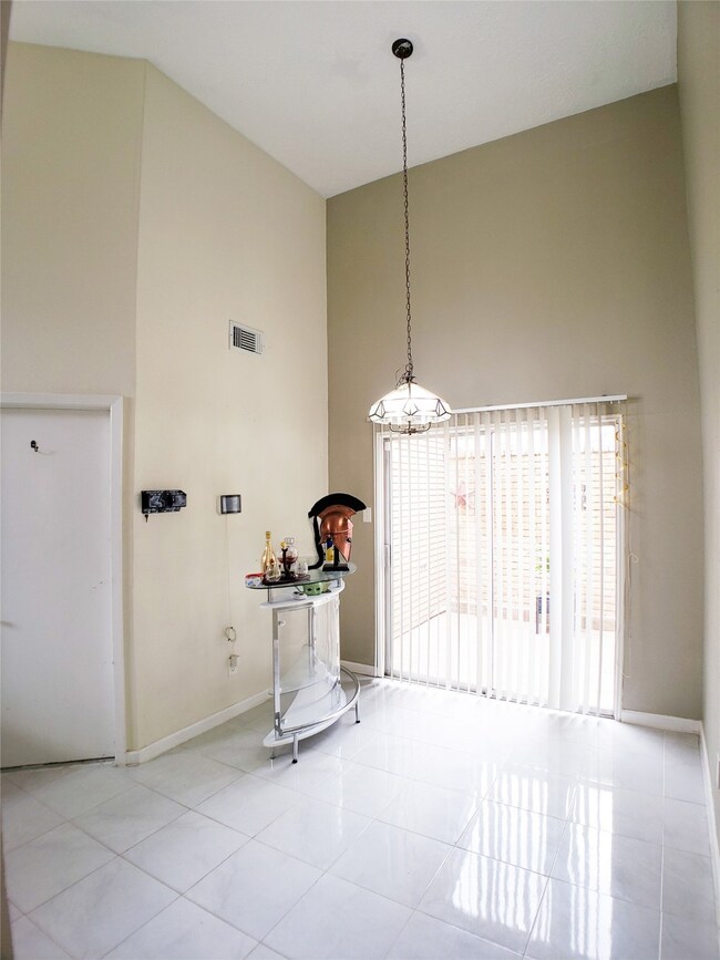 13314 Noblecrest Dr, Houston, TX 77041 - photo 5