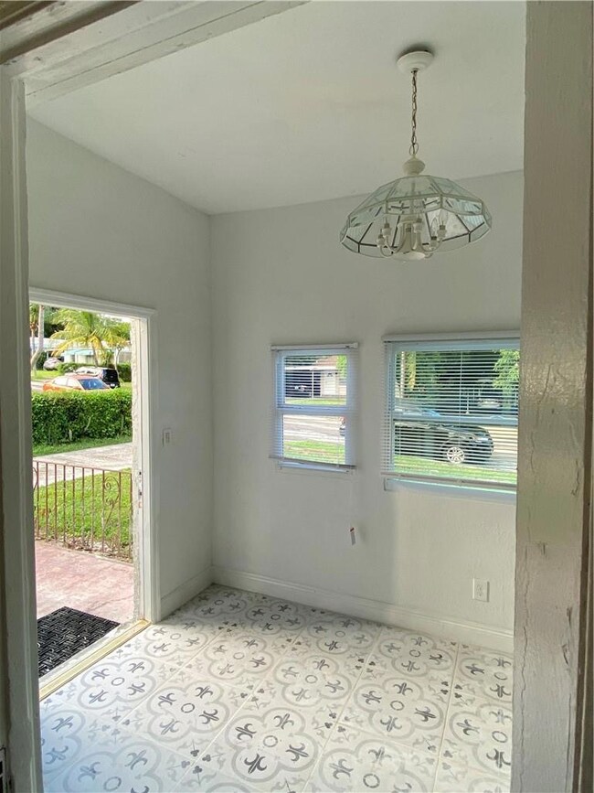 820 34th St, West Palm Beach, FL 33407 - photo 4