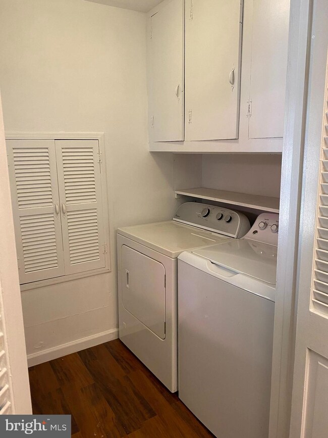 38 Rockland Dr, Willingboro, NJ 08046 - photo 5