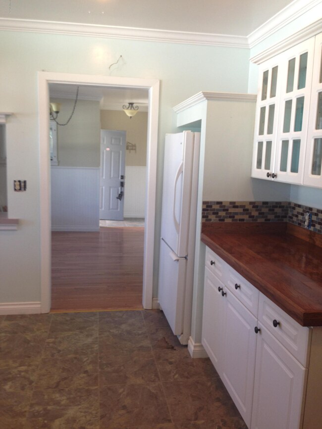 gorgeous kitchen