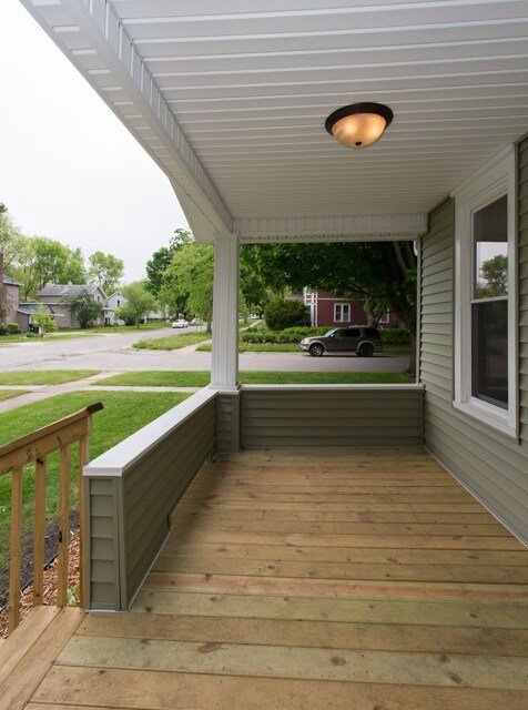 621 Iowa St, Cedar Falls, IA 50613 - photo 2