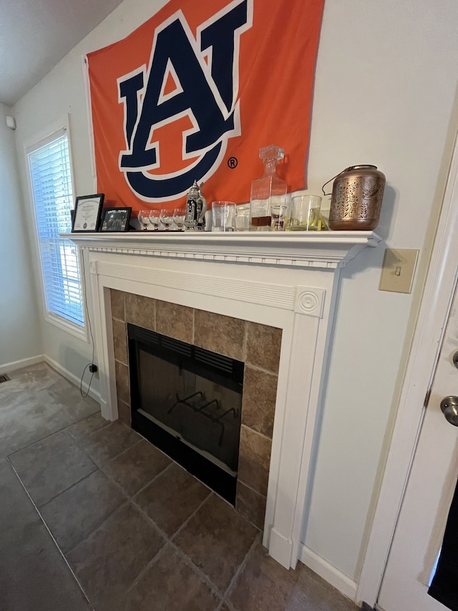 2545 Centerstone Cir, Clarksville, TN 37040 - photo 5