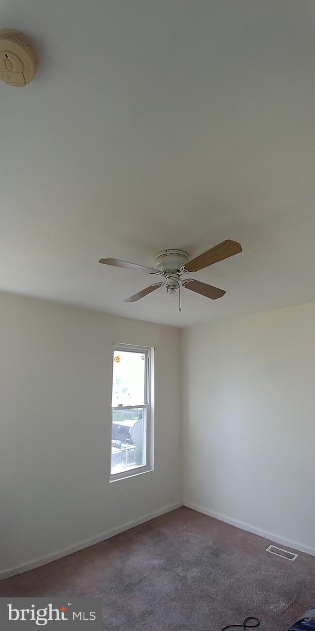 5315 Denmore Ave, Baltimore, MD 21215 - photo 4