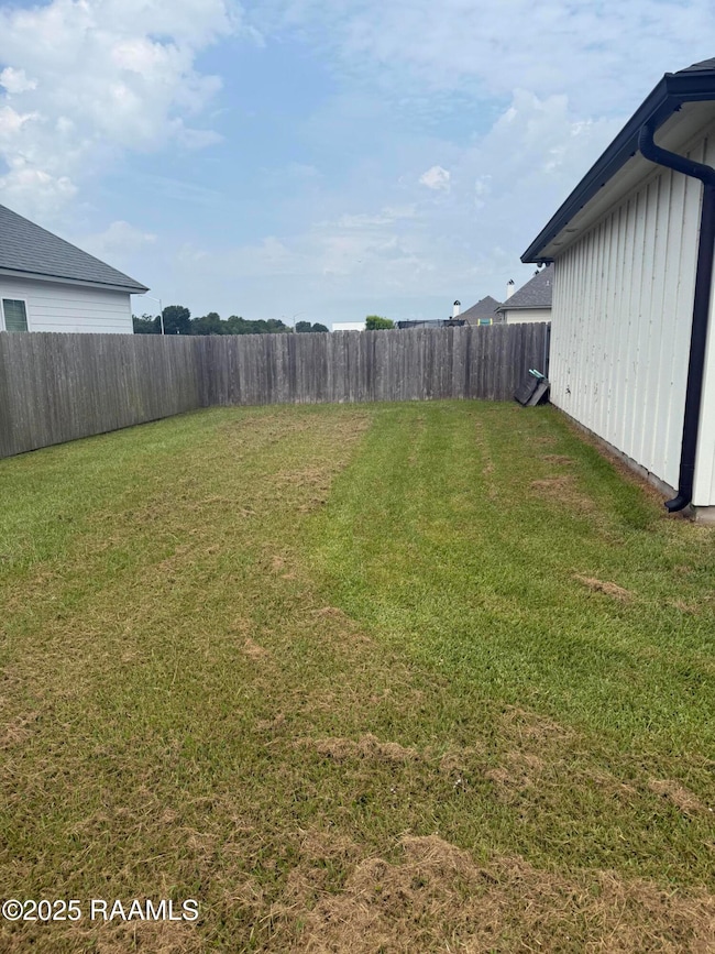 200 Windmill Palm Ln, Youngsville, LA 70592 - photo 2