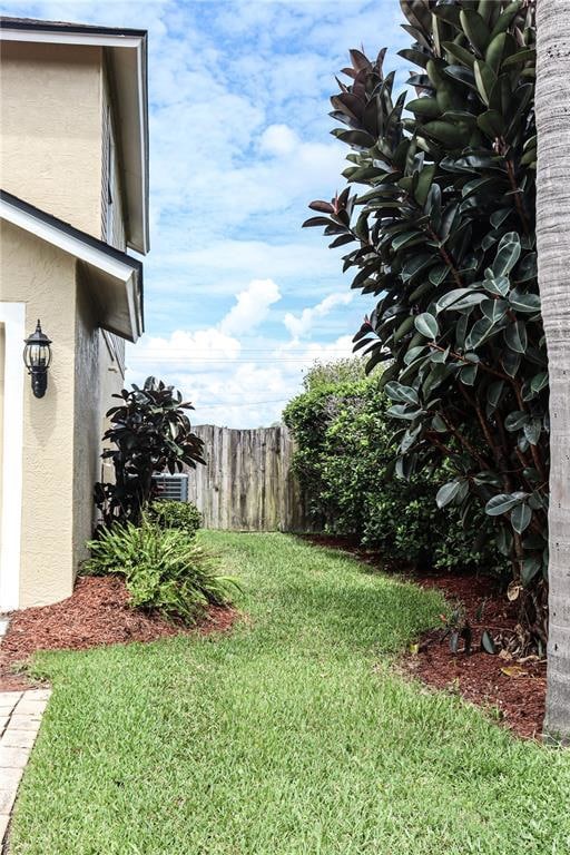 Large SIDE Front Yard