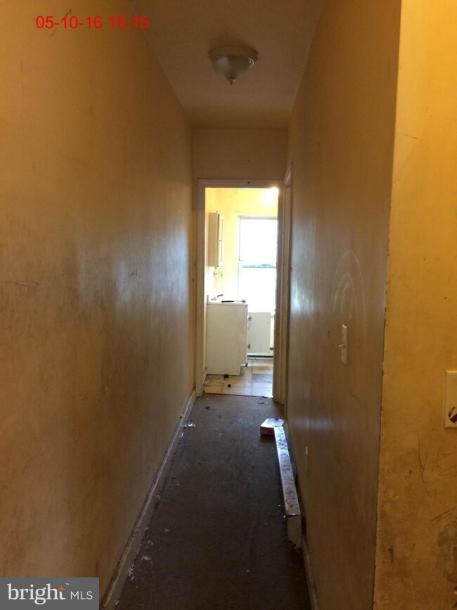 1611 E Lanvale St, Baltimore, MD 21213 - photo 4