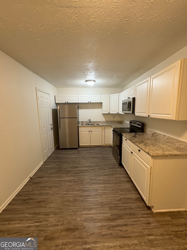 10085 Brass Ring Rd, Jonesboro, GA 30238 - photo 4