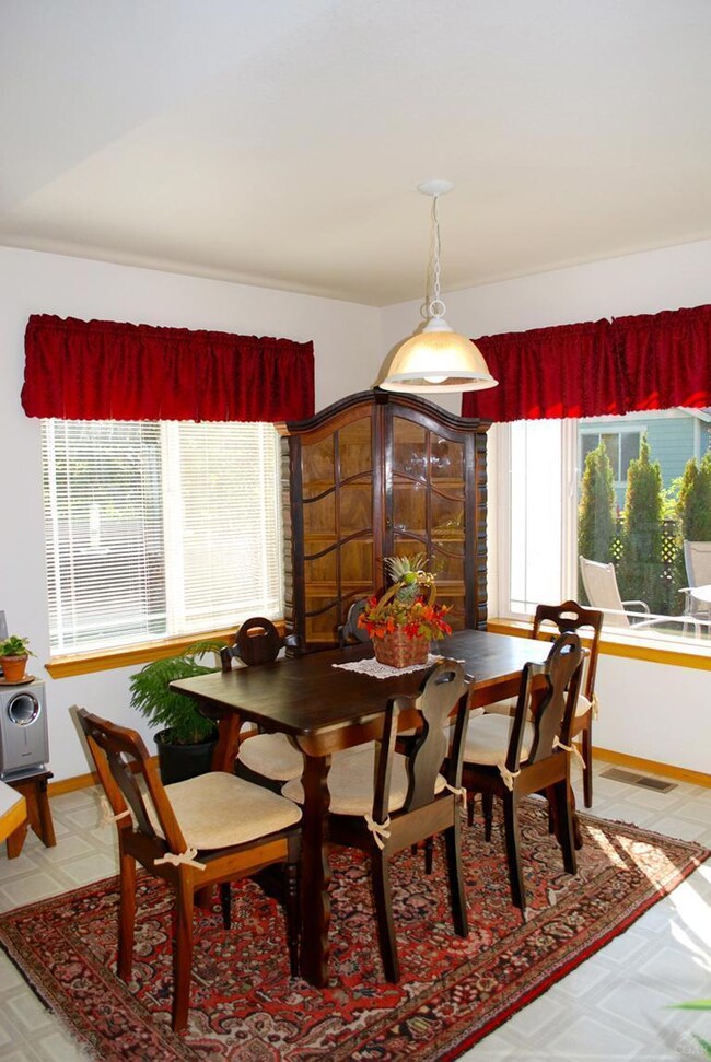 20925 Spinnaker St, Bend, OR 97701 - photo 6