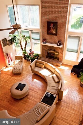 8311 Periwinkle Place, Fairfax Station, VA 22039 - photo 5