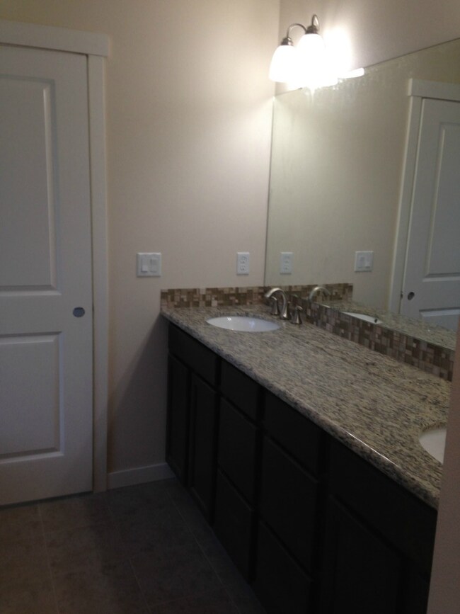 129 Poppy Rd, Bothell, WA 98012 - photo 3