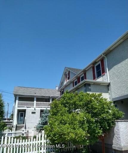 119 Harrison St, Dunmore, PA 18512 - photo 5