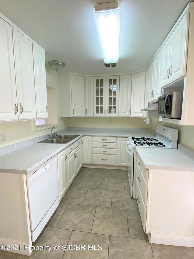 3806 Country Club Dr, Farmington, NM 87402 - photo 3