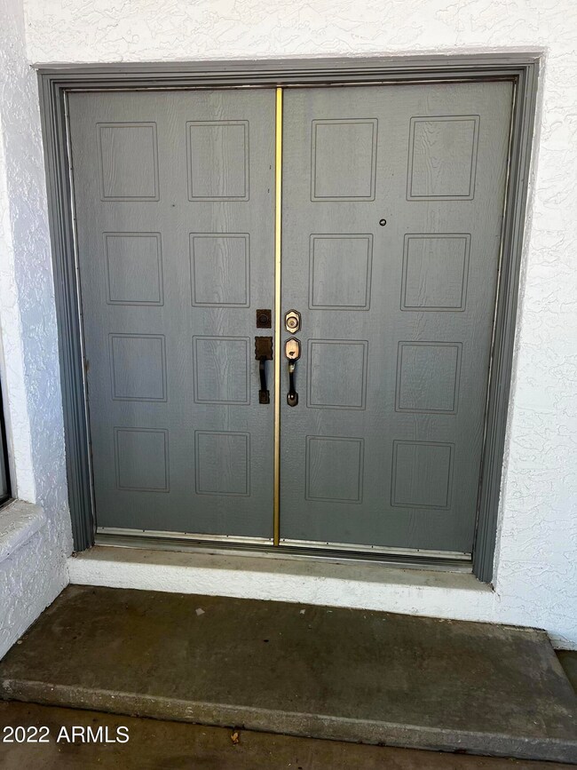 1654 S Davis, Mesa, AZ 85210 - photo 2