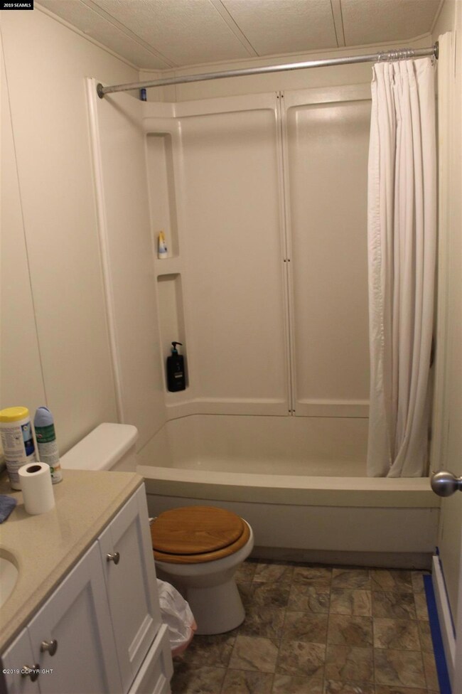 Bathroom 2a