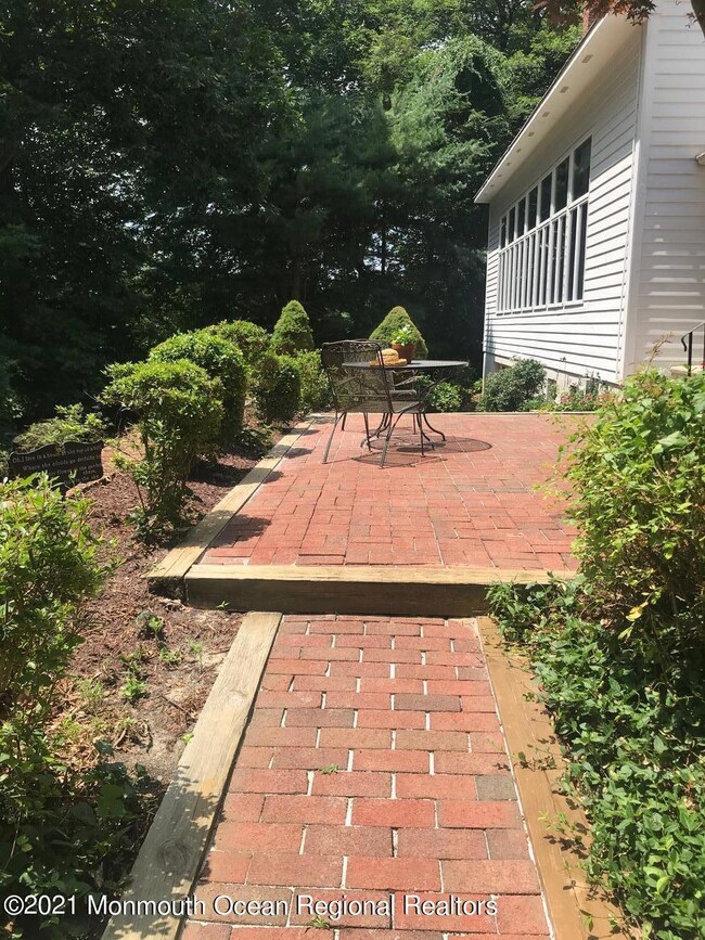 44 wygant rear patio