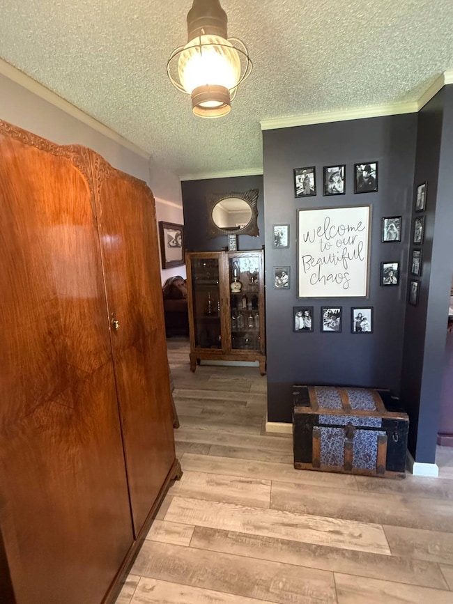 512 N James Ave, Sutton, NE 68979 - photo 3