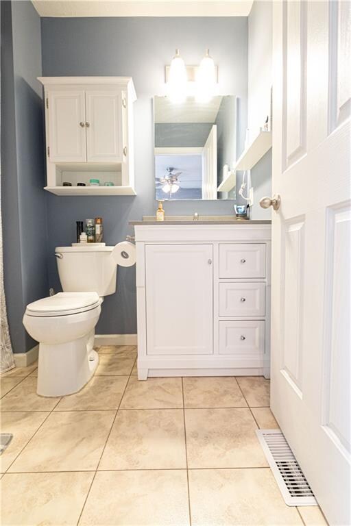 2135 Charles Dr, Franklin, IN 46131 - photo 7