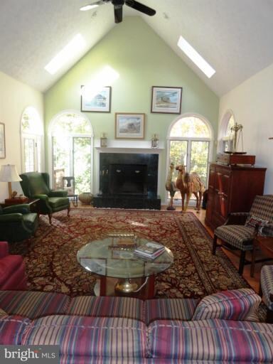 844 Notting Hill Ln, Arnold, MD 21012 - photo 4