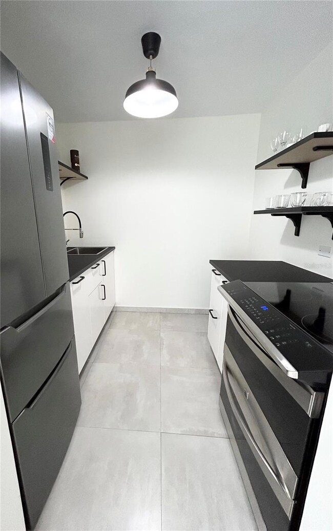 2305 Calle Laurel Laurel unit 611, San Juan, PR 00913 - photo 3