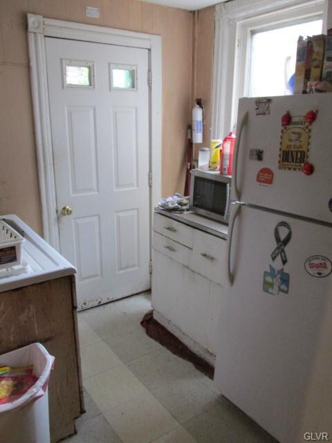 425 Maple St, Bethlehem, PA 18018 - photo 5