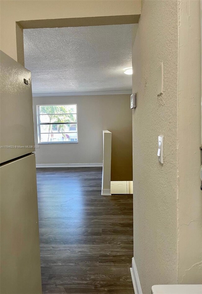 15270 SW 80th St unit 7, Miami, FL 33193 - photo 5