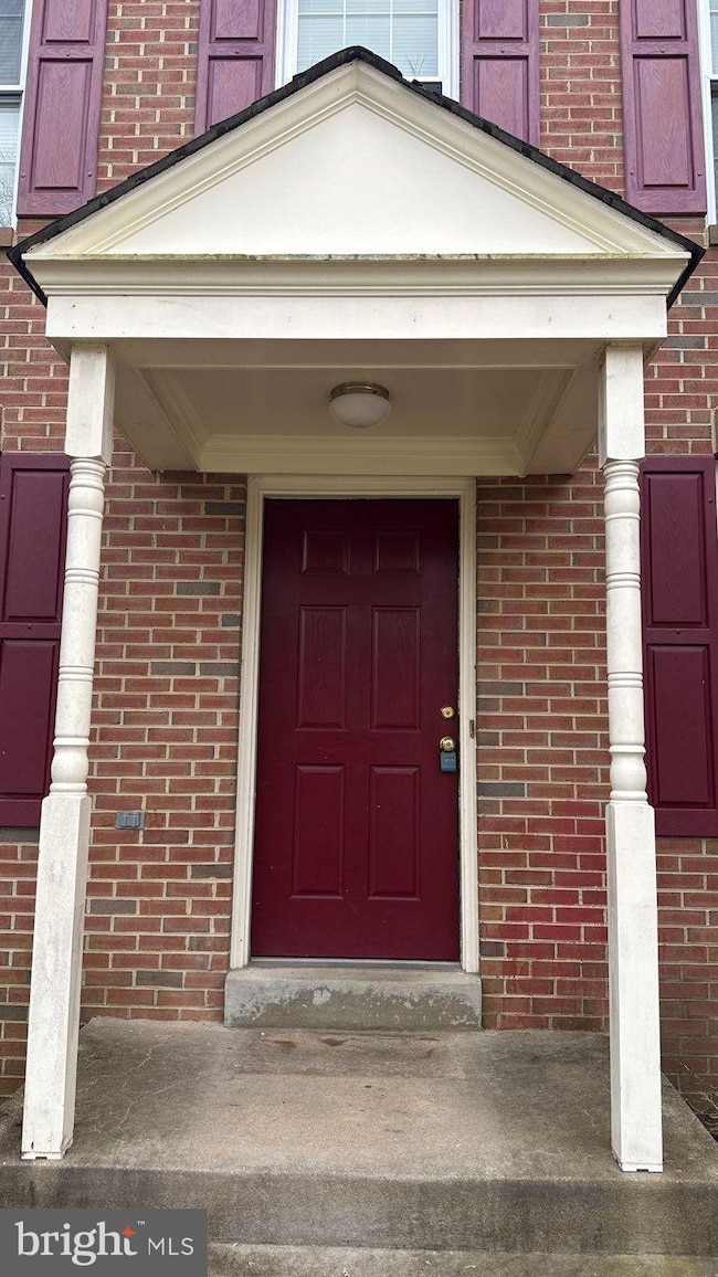 19700 Crystal View Ct, Germantown, MD 20876 - photo 2