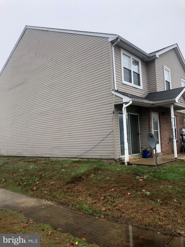 201 Highland Blvd, New Castle, DE 19720 - photo 5