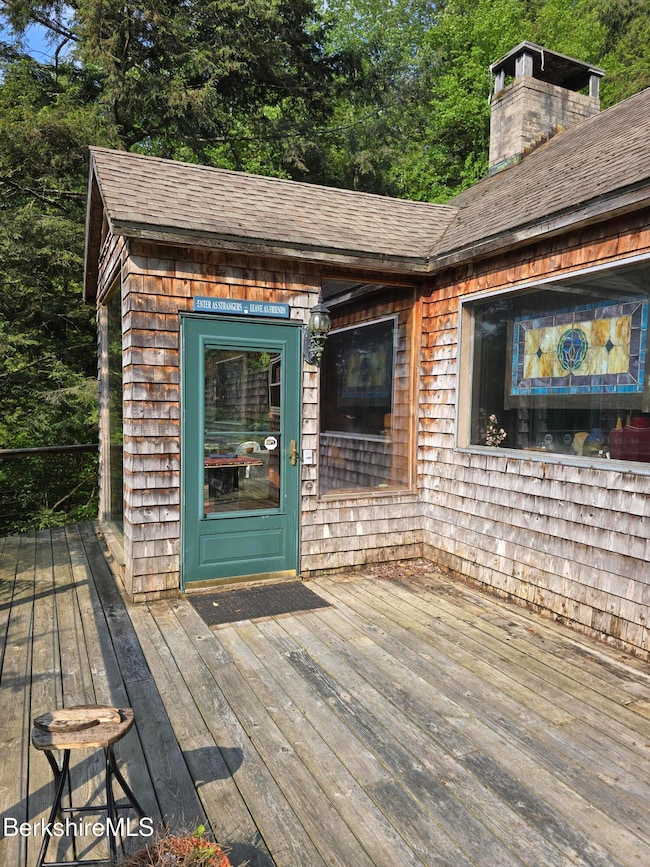 View of front porch entry way -