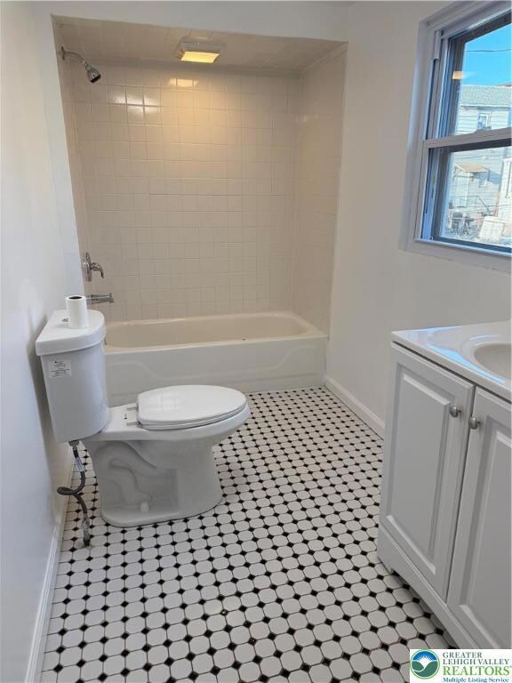 213 W Chew St, Allentown, PA 18102 - photo 7