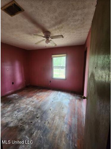 5041 Old Natchez Rd, Hazlehurst, MS 39083 - photo 3