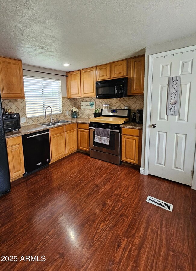 10951 N 91st Ave unit 60, Peoria, AZ 85345 - photo 2