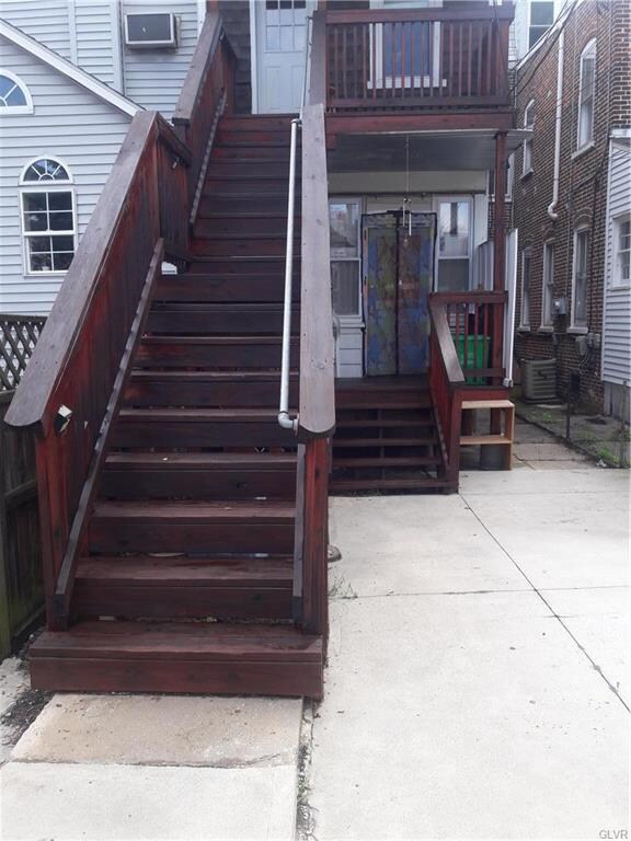 226 N Madison St unit 2, Allentown, PA 18102 - photo 3