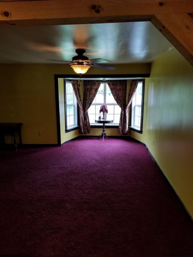 752 Swaggertown Rd, Schenectady, NY 12302 - photo 7