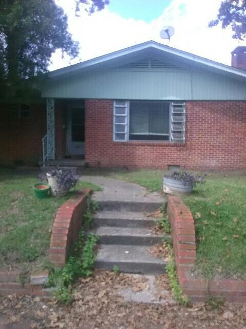 407 w 15th front 8 31 18