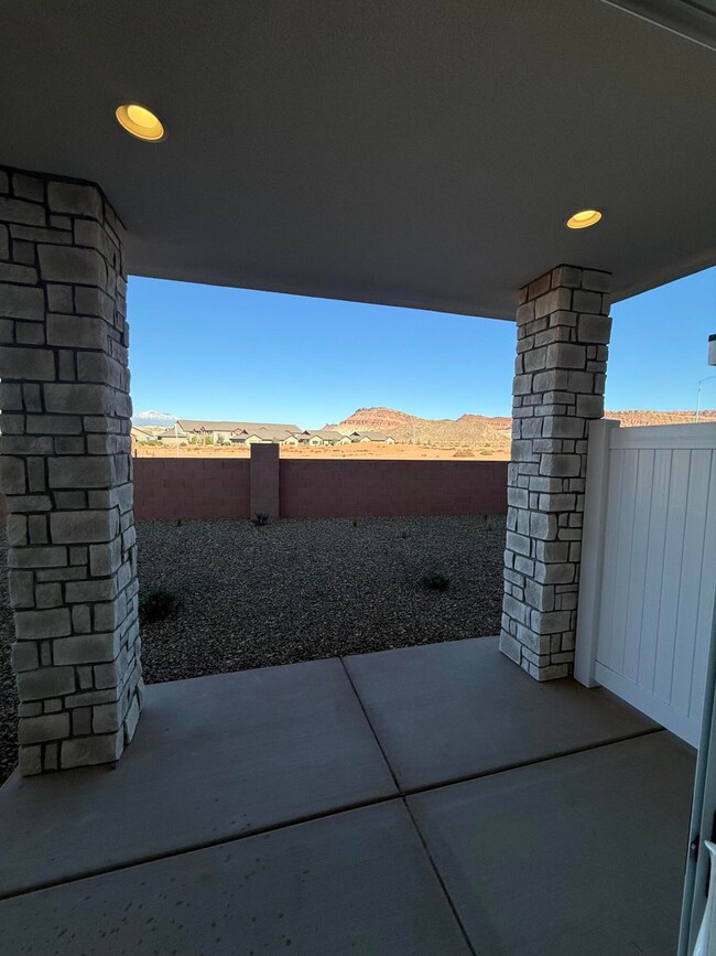 1009 E Malibu Ln unit 126, Washington, UT 84780 - photo 6