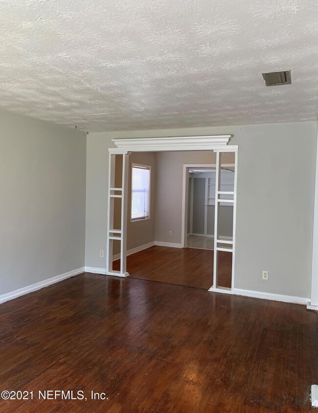 4455 Ish Brant Rd W, Jacksonville, FL 32210 - photo 7