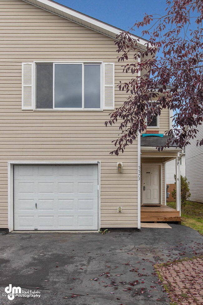 Exterior Front-ELKO5190-SMALL
