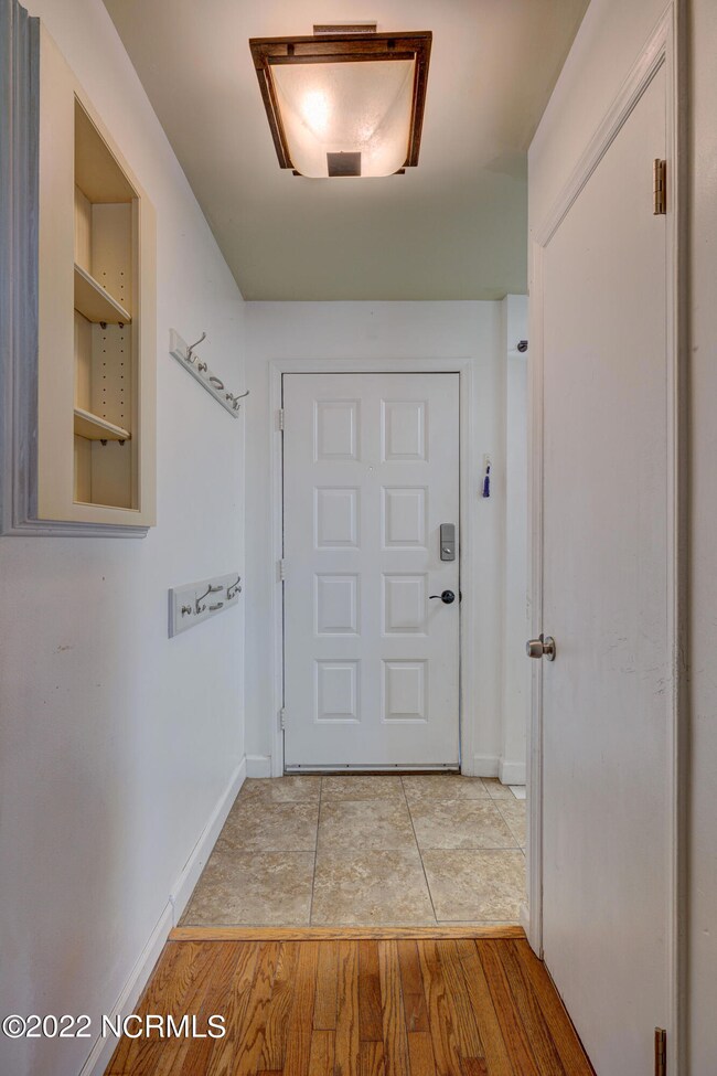 2506 Flint Dr, Wilmington, NC 28401 - photo 7