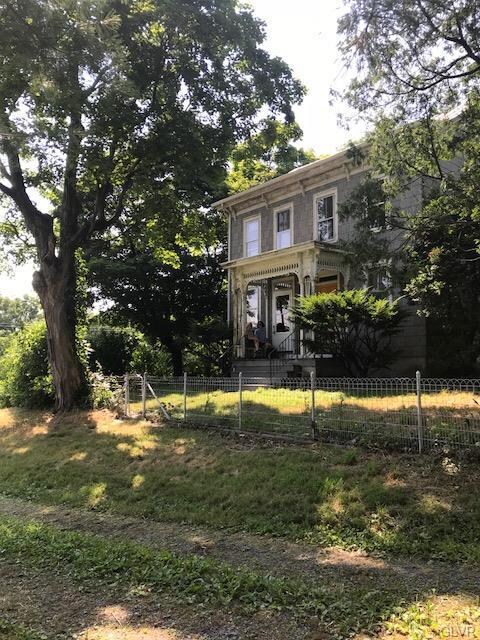 1371 Windsor Castle Rd, Hamburg, PA 19526 - photo 2