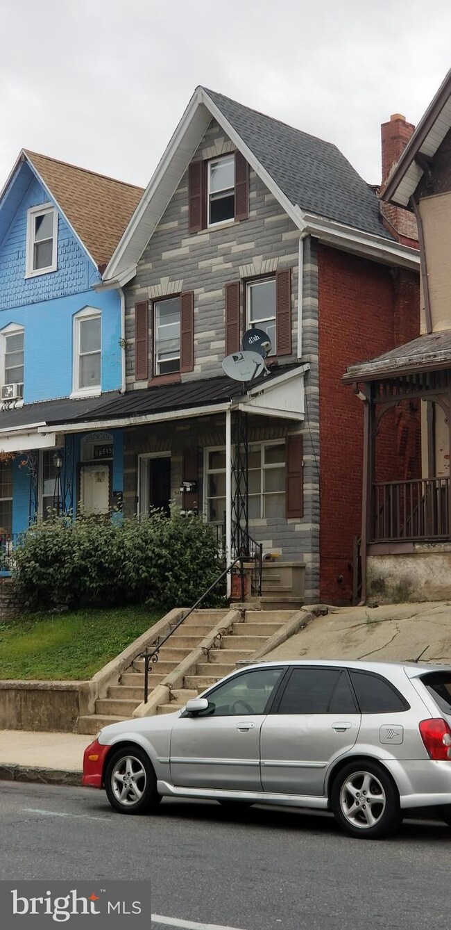 547 N 11th St, Reading, PA 19604 - photo 2