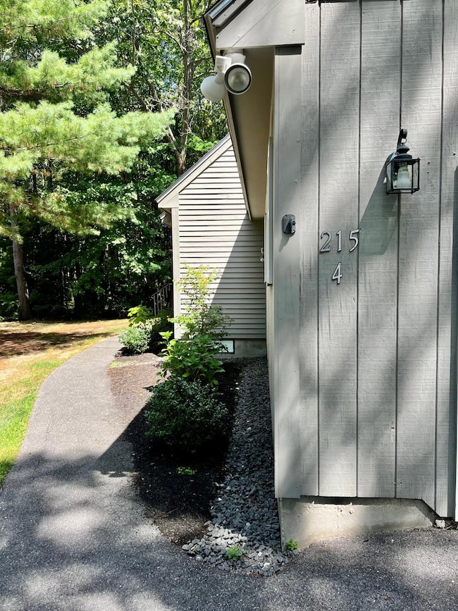 215 Flintlock Village unit 4, Wells, ME 04090 - photo 2
