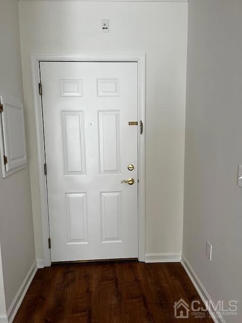 Shore Gate Village Grand Condominium unit 316, South Amboy, NJ 08879 - photo 5